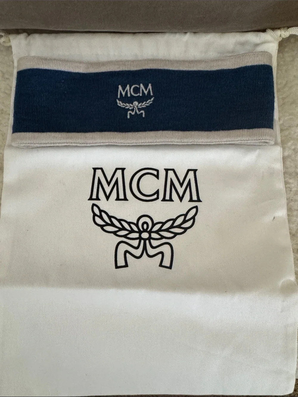 MCM HEADWRAP/EAR COVER